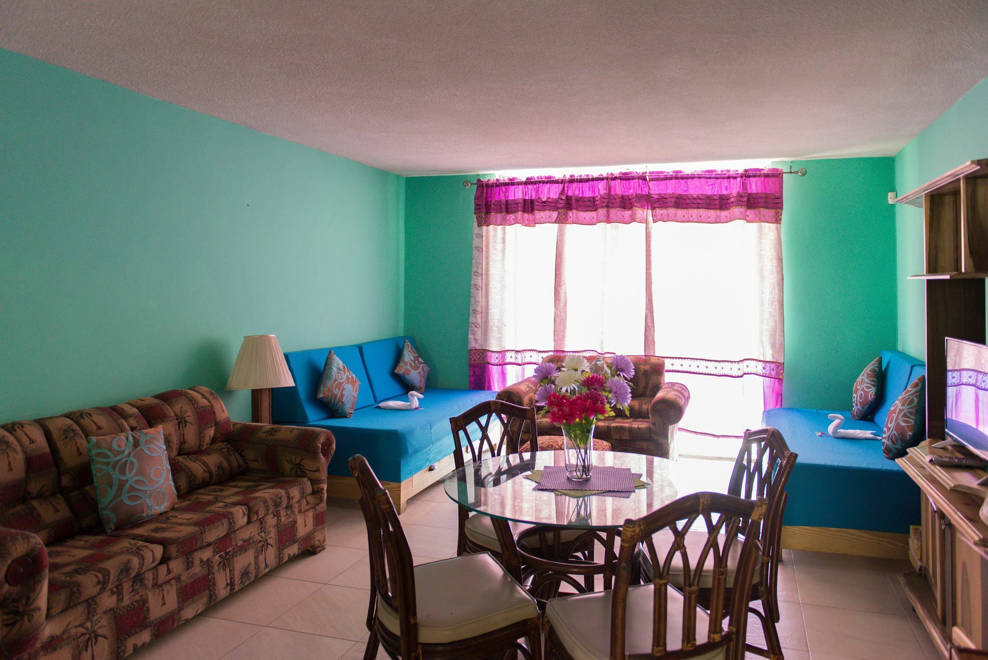 Montego Bay Club Apartments Dış mekan fotoğraf